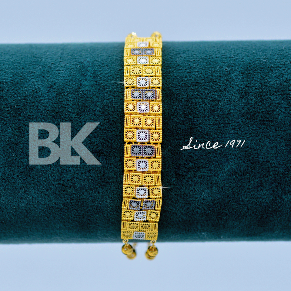 BLK122