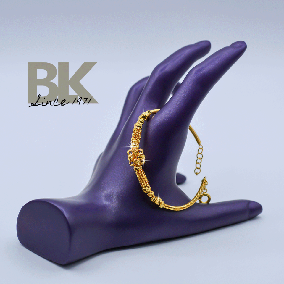BLK148