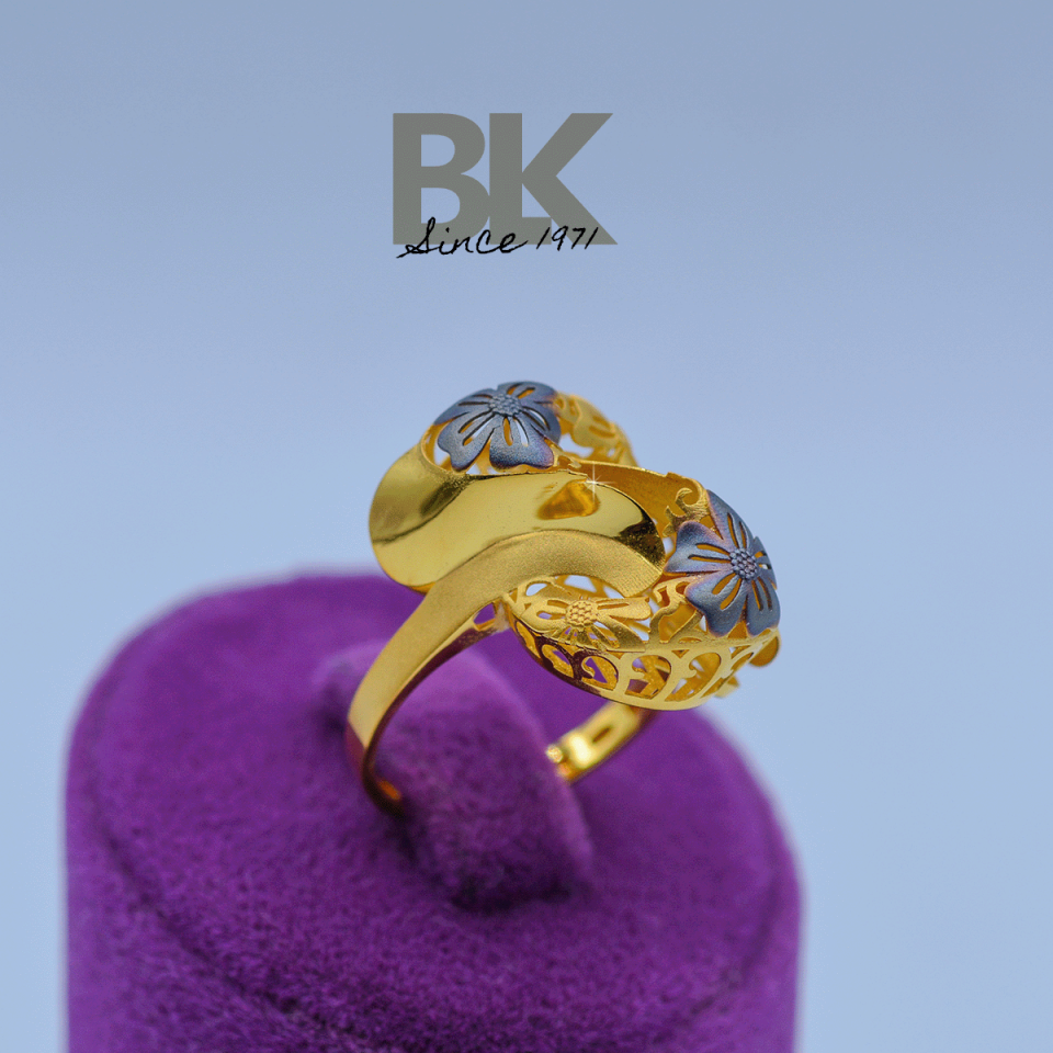 Flower Ring 14