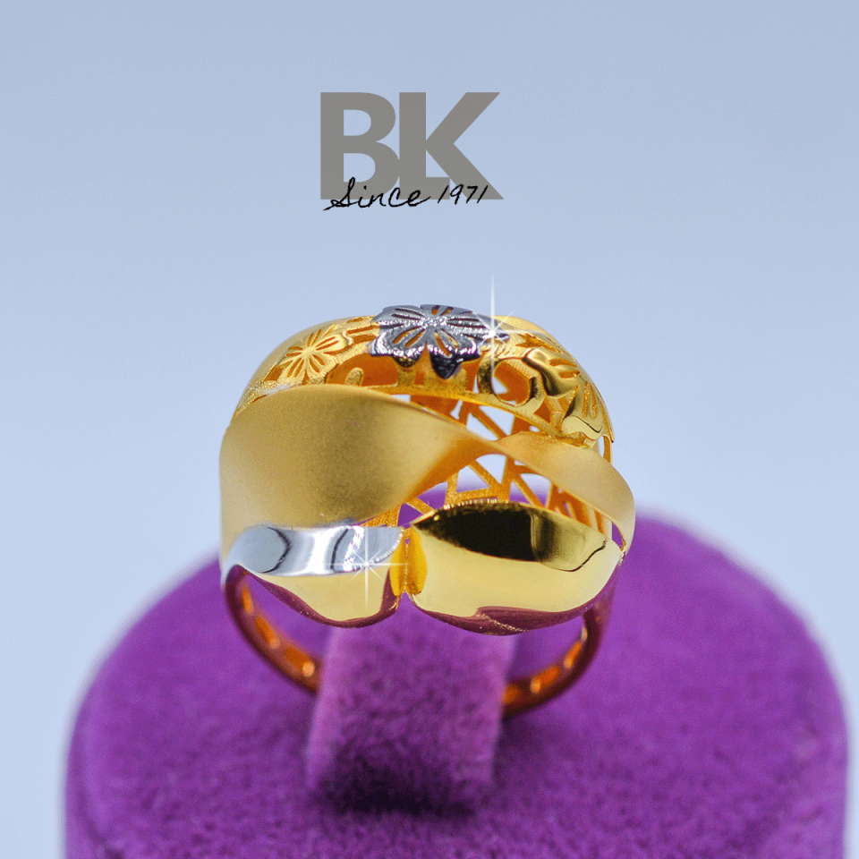 Flower Ring 17
